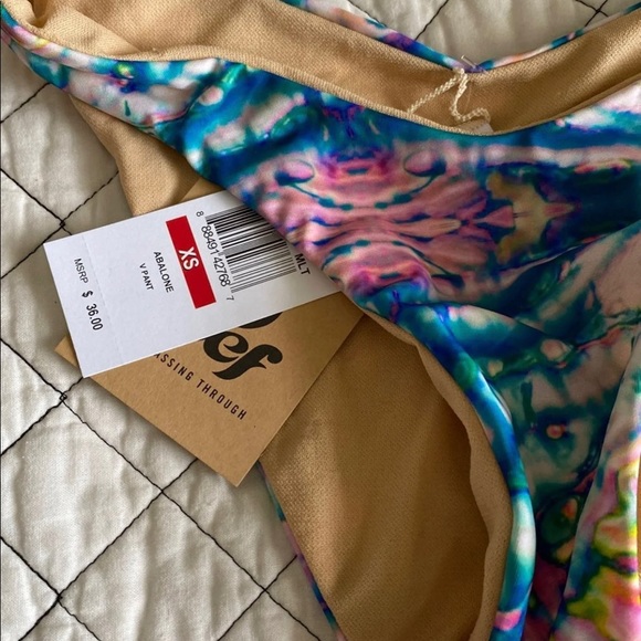 Reef Bikini - Picture 6 of 6